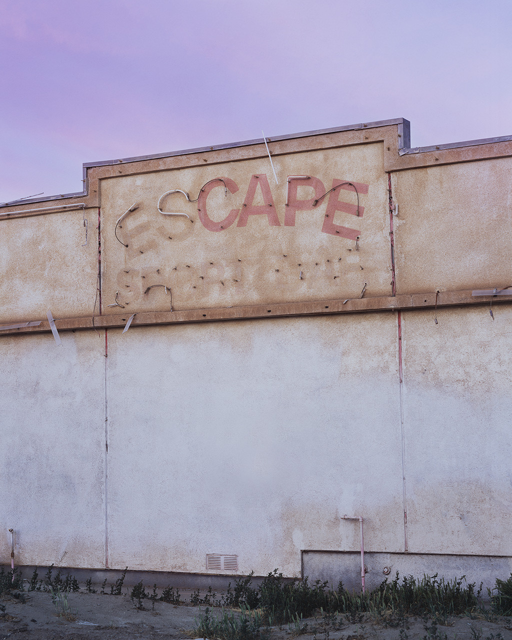 Escape_2 001
